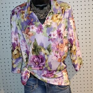 Fabulous Vintage Polyester Purple Floral VNeck Blouse! Sz Medium So Cool